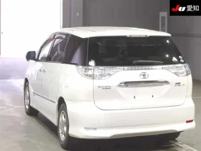 Toyota Estima Hybrid