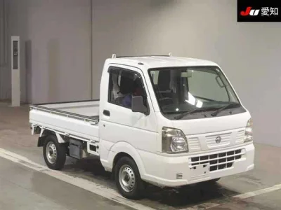 Nissan NT100 Clipper