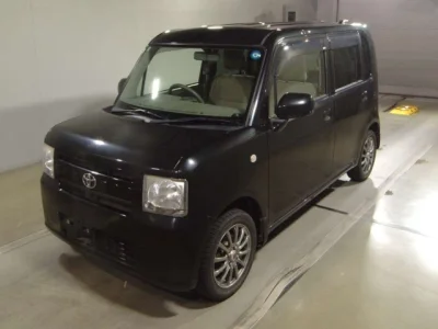 Toyota Pixis Space