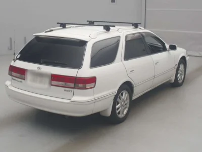 Toyota Mark II Wagon Qualis