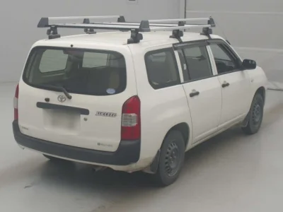 Toyota Succeed