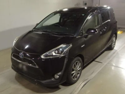 Toyota Sienta