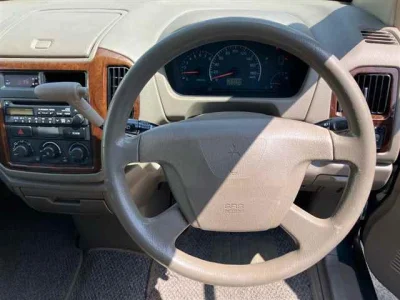 Mitsubishi Dion