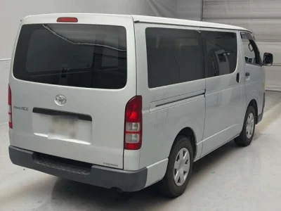 Toyota RegiusAce