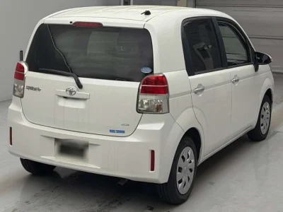 Toyota Spade