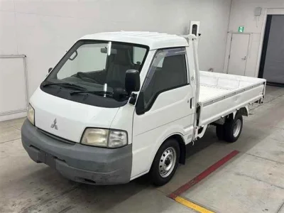 Mitsubishi Delica Truck