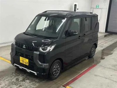 Mitsubishi Delica Mini
