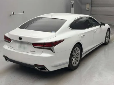 Lexus LS500