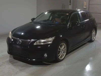 Lexus CT200h