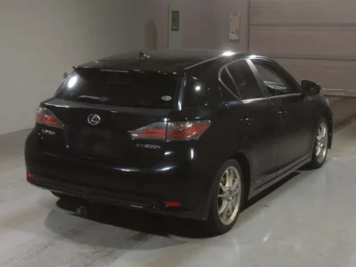 Lexus CT200h