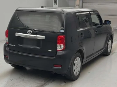 Toyota Corolla Rumion