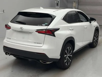 Lexus NX300