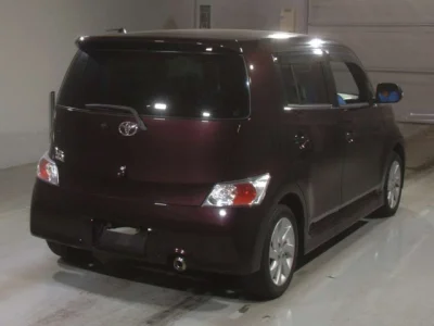 Toyota bB