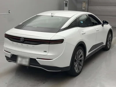 Toyota Crown Crossover