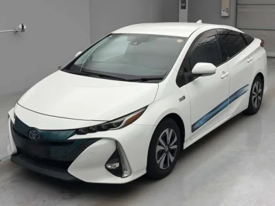 Toyota Prius PHV