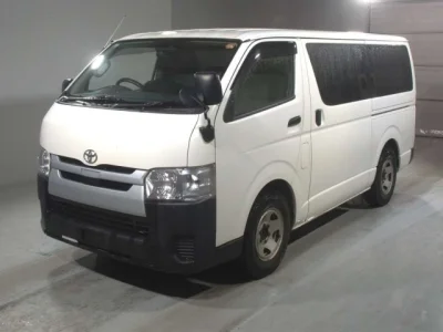 Toyota HiAce Van