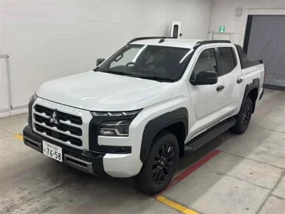 Mitsubishi Triton