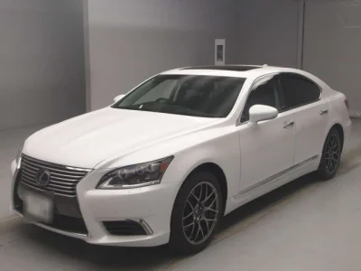 Lexus LS600h