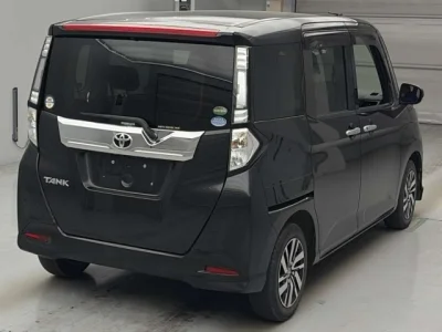 Toyota Tank