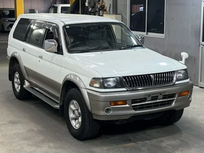Mitsubishi Challenger