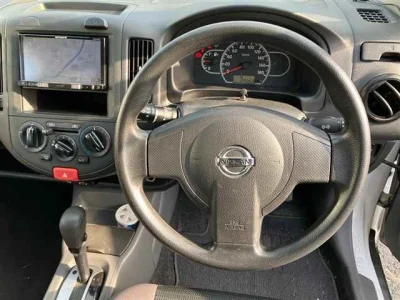 Nissan AD