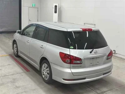 Nissan WINGROAD