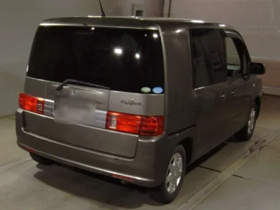 Honda Mobilio Spike