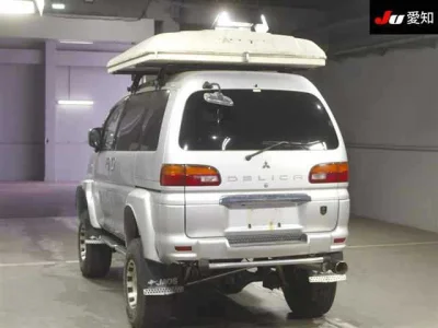 Mitsubishi Delica