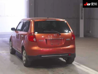 Mazda Verisa