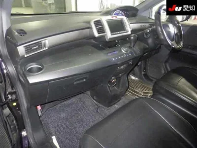 Honda Freed Spike