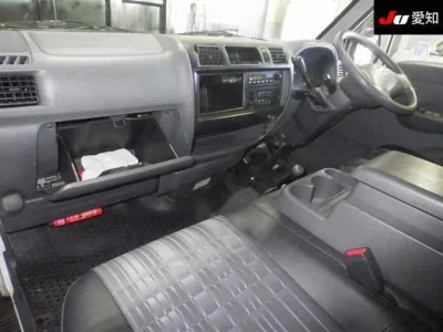 Mazda Bongo Van