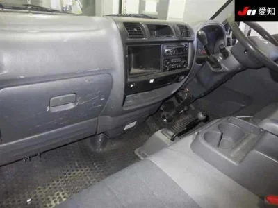 Mazda Bongo Van