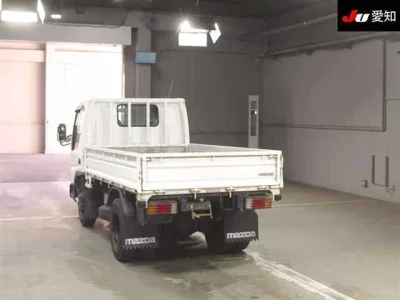 Mazda Titan