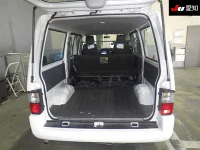 Mazda Bongo Van