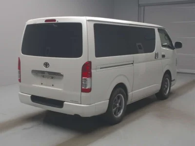 Toyota RegiusAce