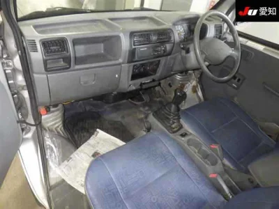 Mitsubishi Minicab Van