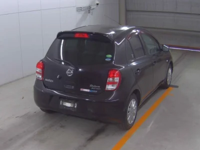 Nissan March
