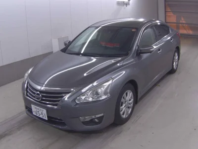 Nissan TEANA