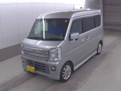 Nissan NV100 Clipper Rio