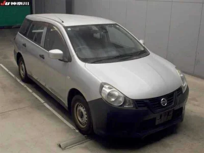 Nissan AD