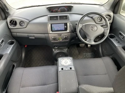 Toyota bB