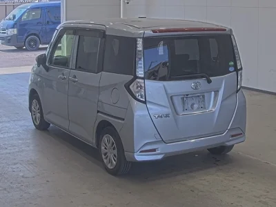 Toyota Tank