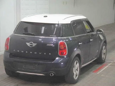 MINI Crossover