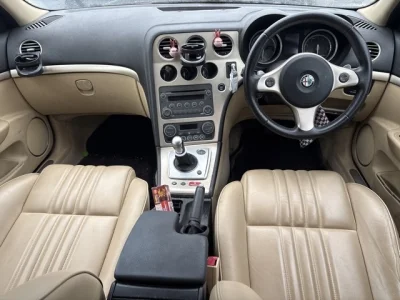 Alfa Romeo 159