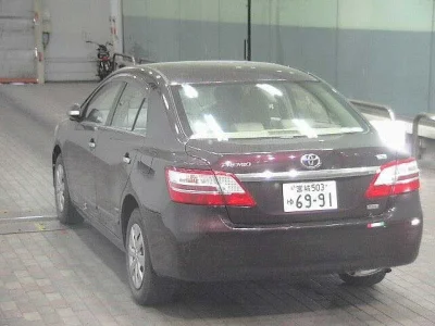Toyota Premio