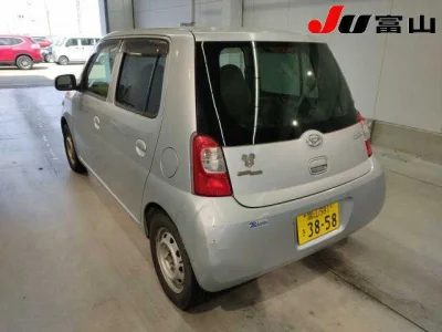 Daihatsu Esse