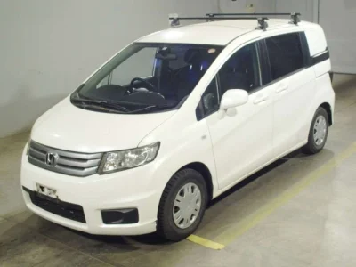 Honda Freed Spike