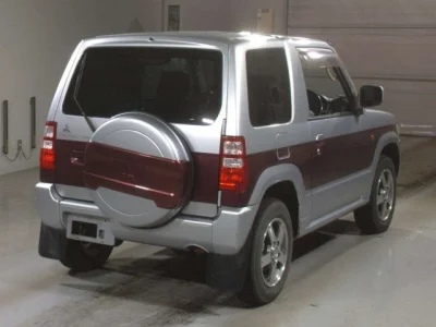 Mitsubishi Pajero Mini