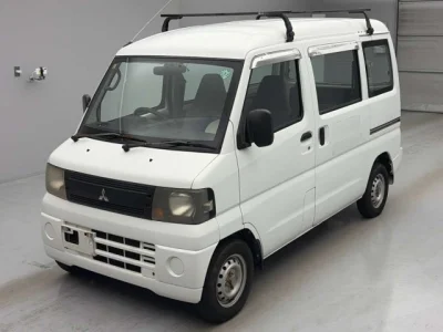 Mitsubishi Minicab Van