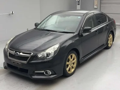 Subaru LEGACY B4